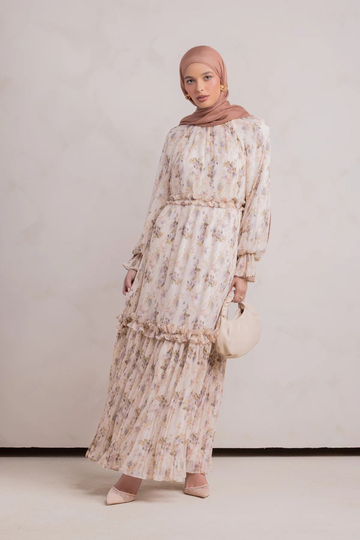 Aiza Pleated Floral Maxi Dress- Fairy - Image 6