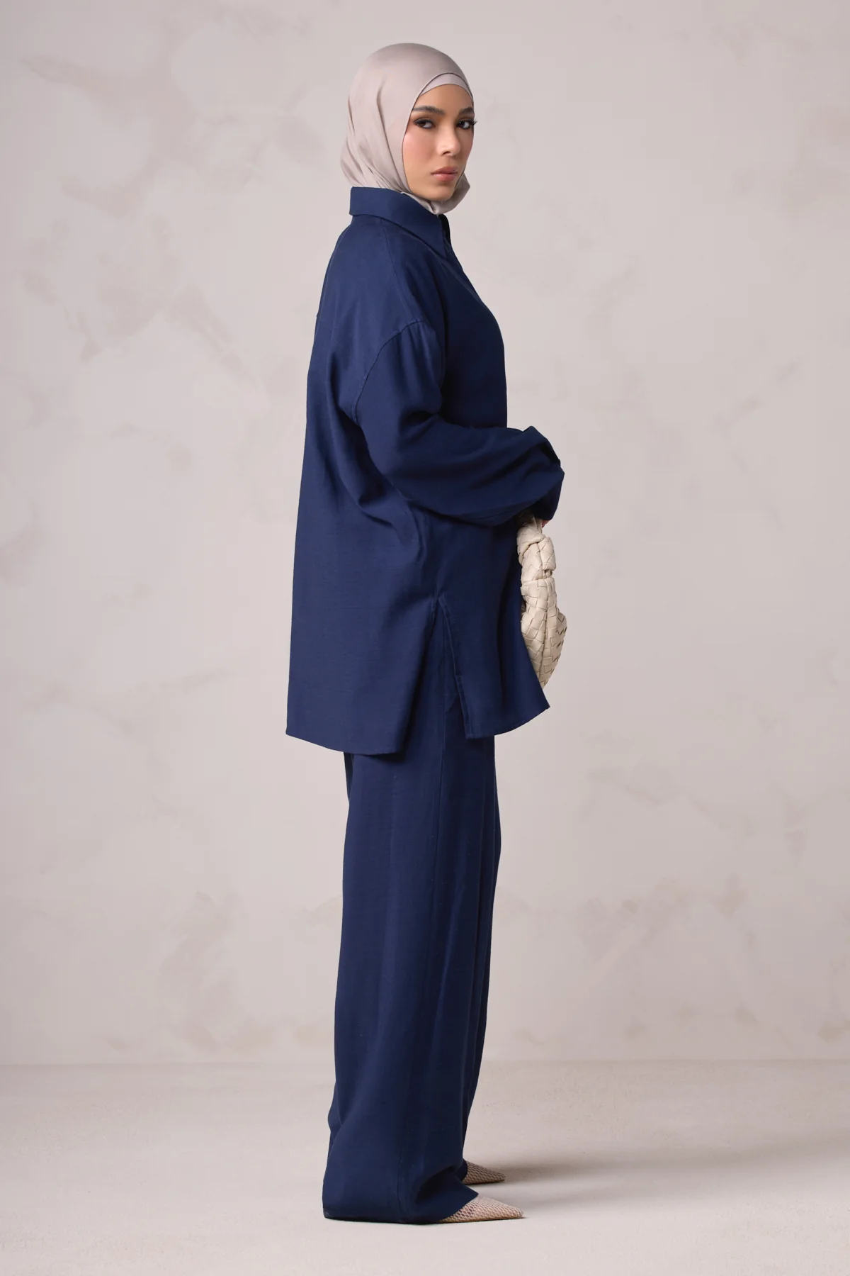 Alya Everyday Tunic & Pant Set - Obsidian - Image 3