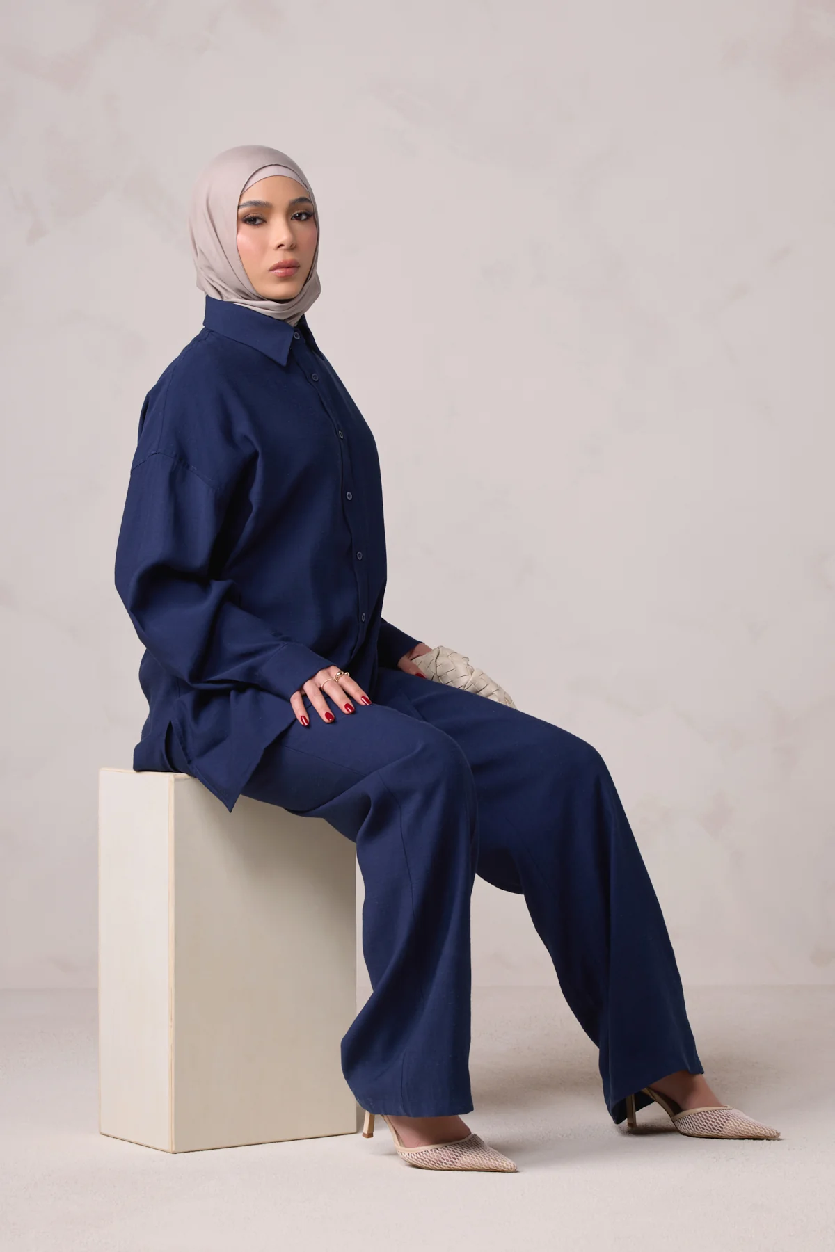 Alya Everyday Tunic & Pant Set - Obsidian - Image 7