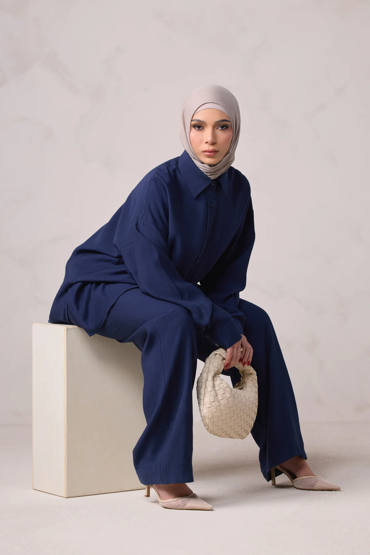 Alya Everyday Tunic & Pant Set - Obsidian - Image 8