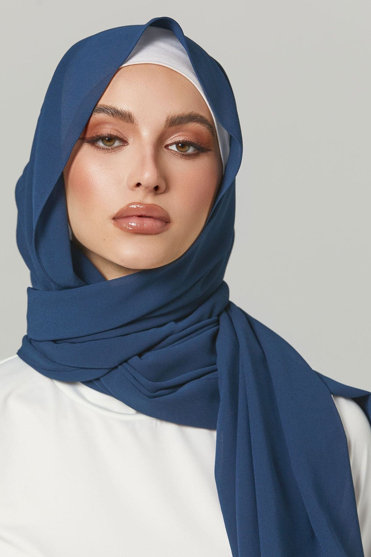Basic Luxe Chiffon Hijab- Neveen
