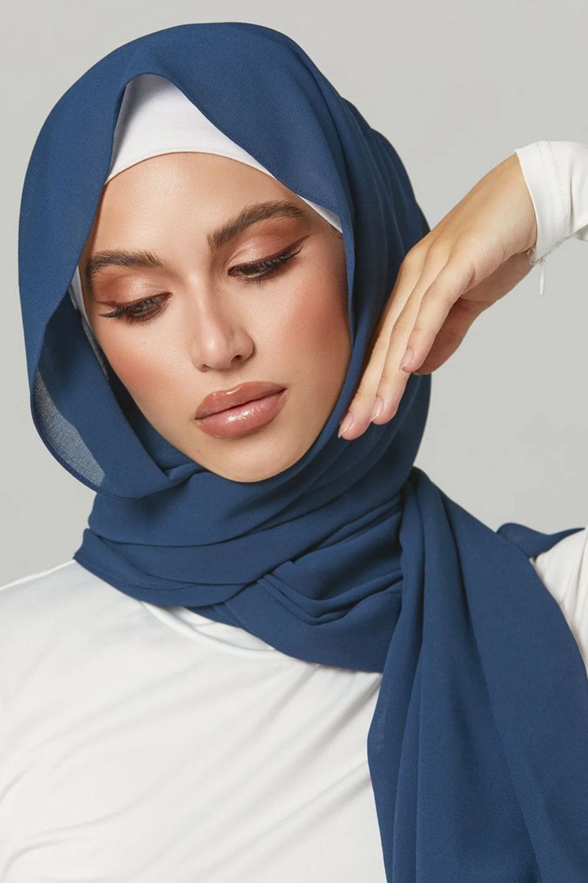 Basic Luxe Chiffon Hijab- Neveen - Image 2
