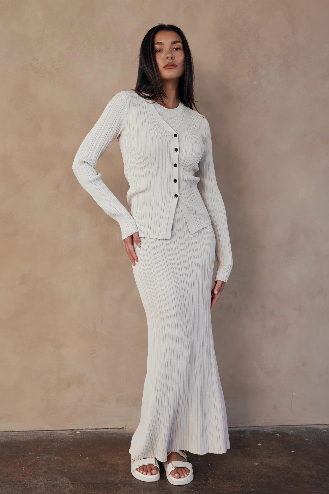 Ezra Long Sleeve Ribbed Knit Cardigan - Image 7