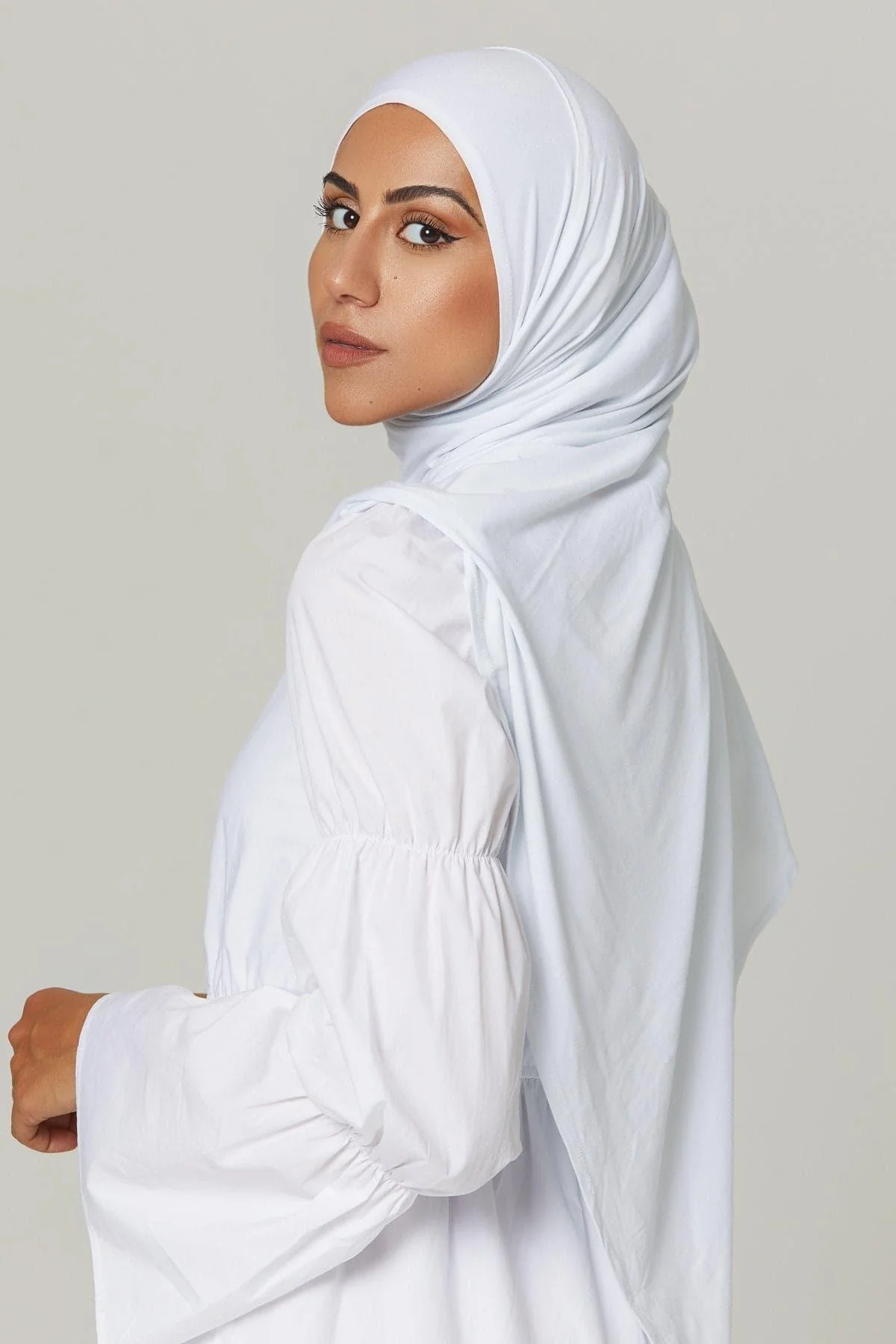Instant Jersey Hijab - Snow White - Image 4