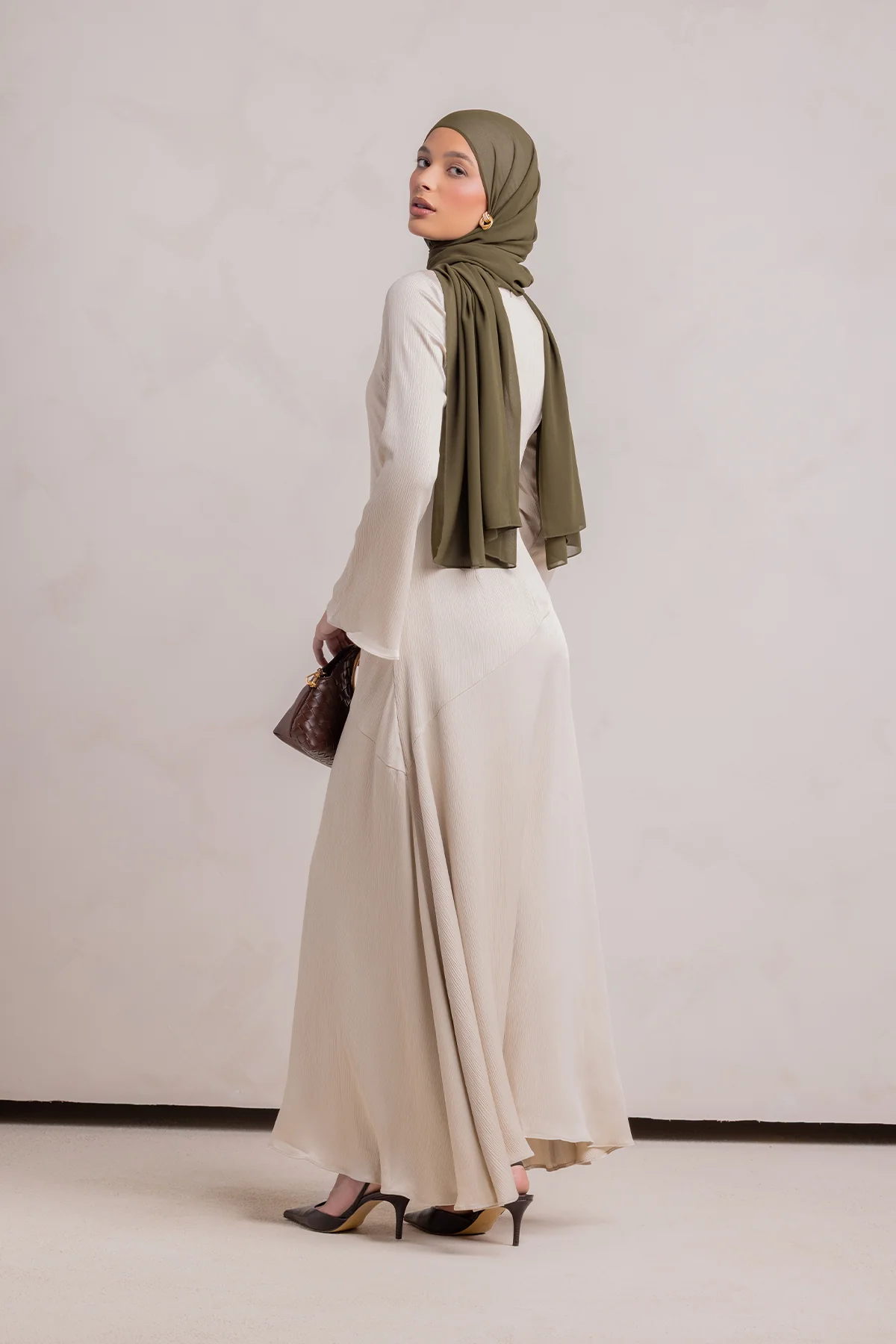 Irva Long Sleeve Maxi Dress-Sandstone - Image 12