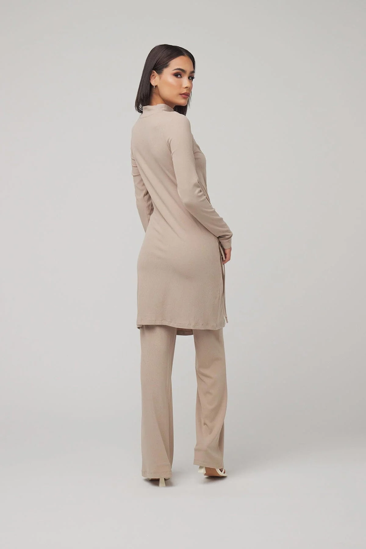 Israa Ribbed Ruched Matching Set - Sand - Image 4