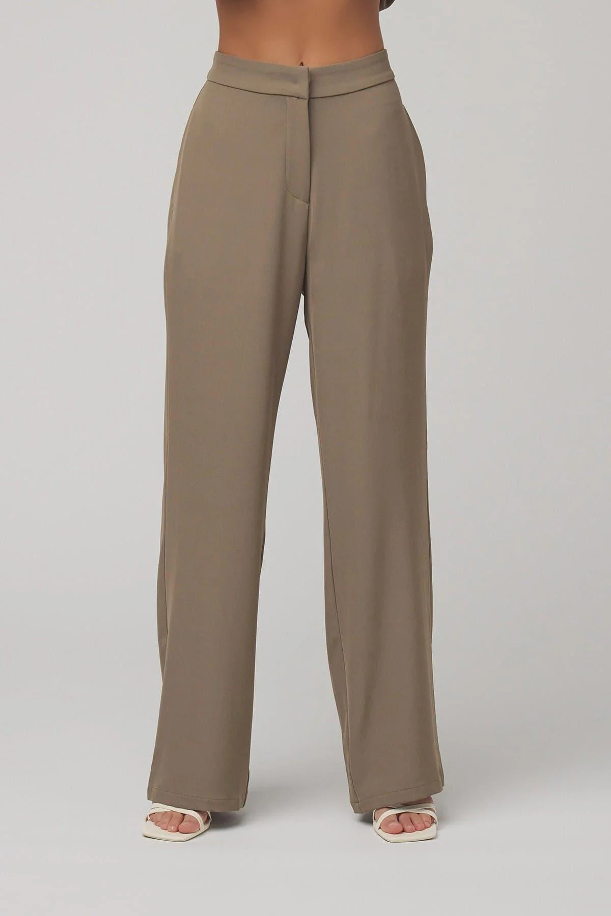Lana Everyday Pant - Olive