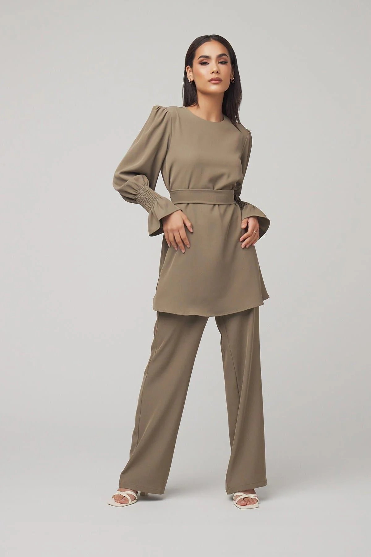 Lana Everyday Top - Olive - Image 2