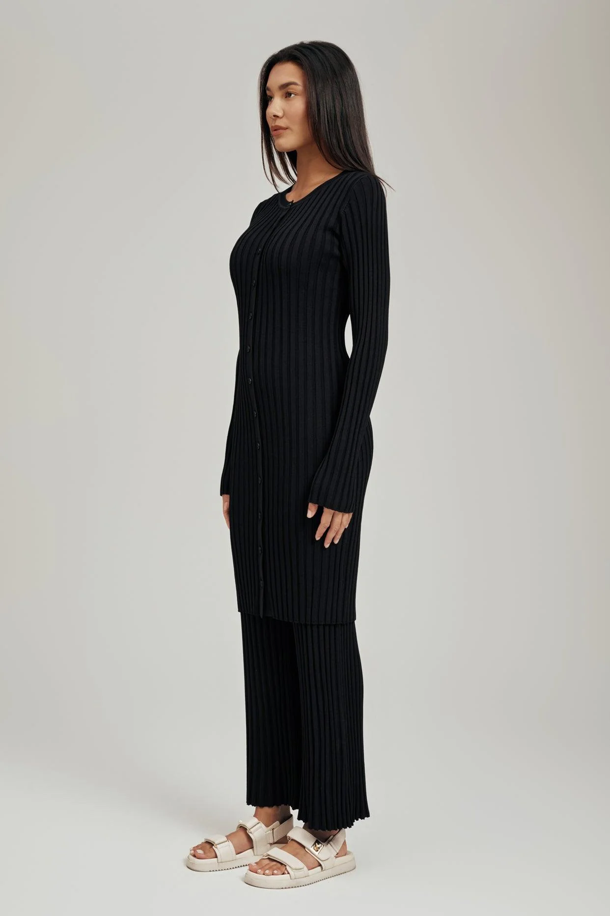 Luna Ribbed Knit Long Sleeve Cardigan - Image 3