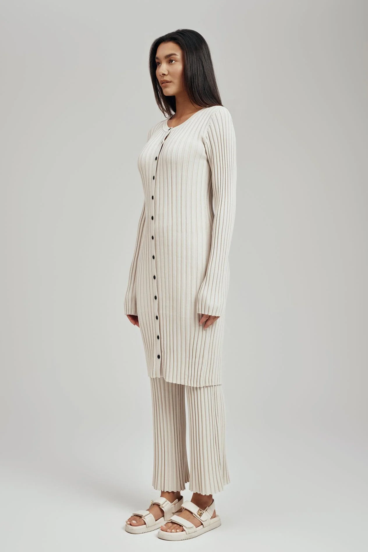 Luna Ribbed Knit Long Sleeve Cardigan - Image 3