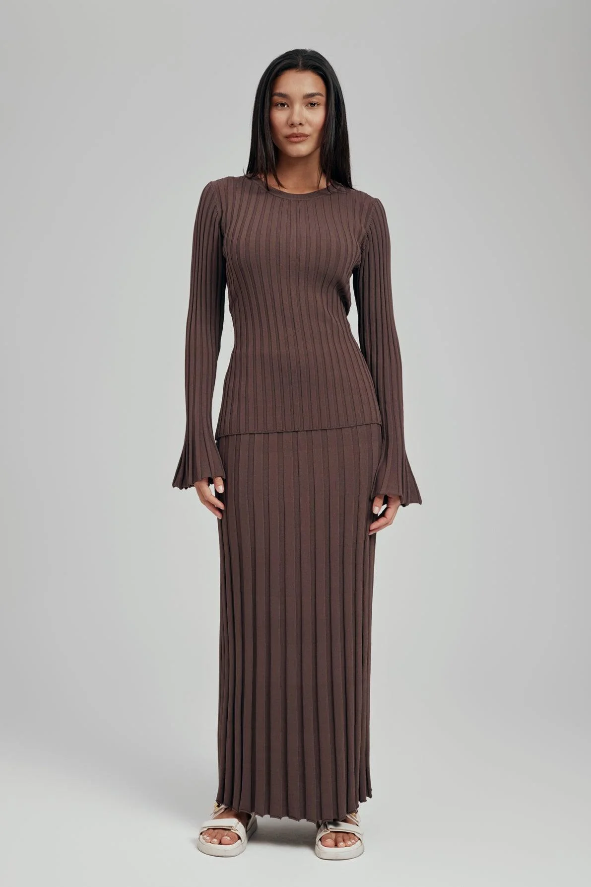 Luna Ribbed Knit Maxi Skirt - Image 4