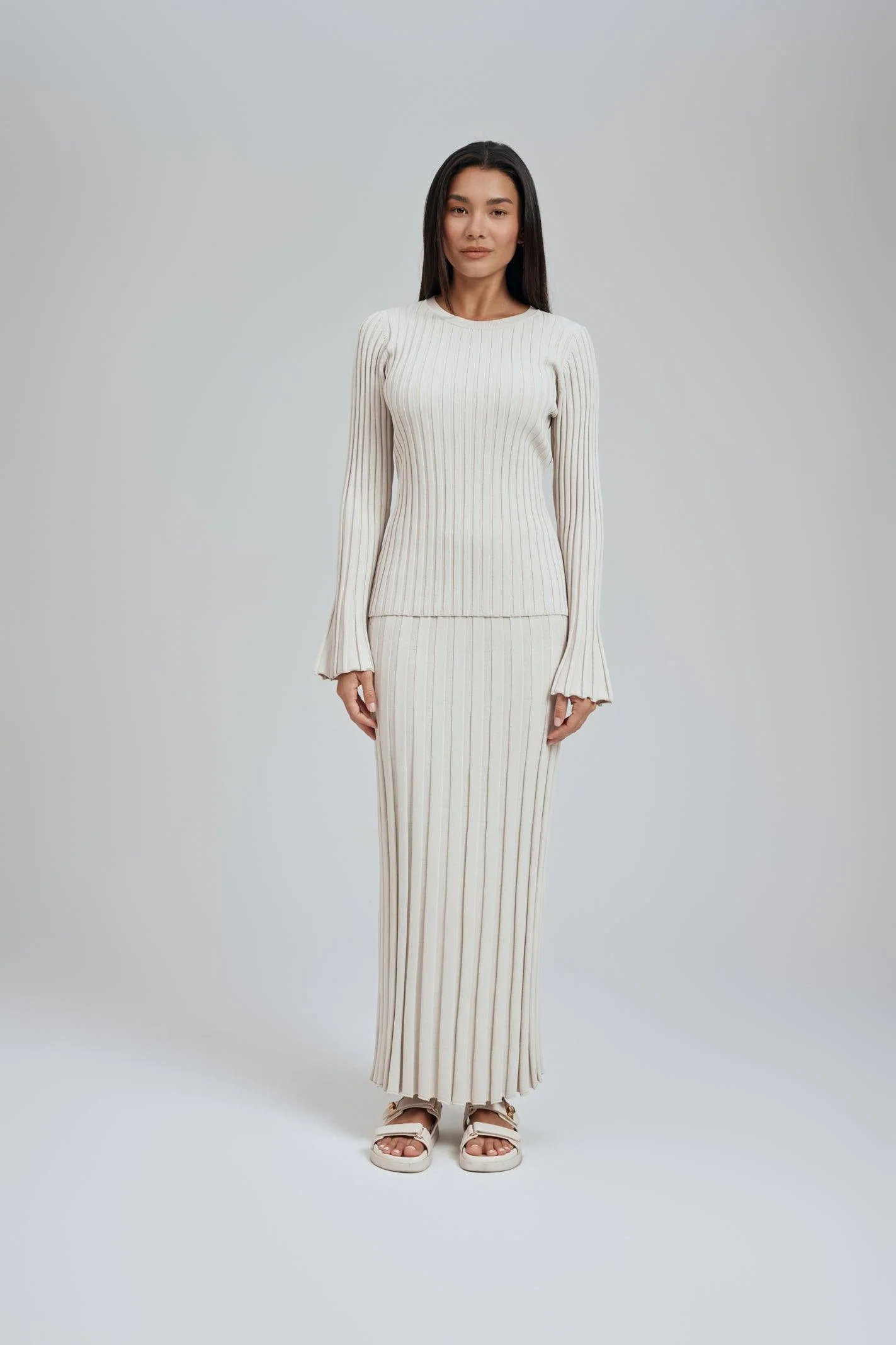 Luna Ribbed Knit Maxi Skirt - Image 4