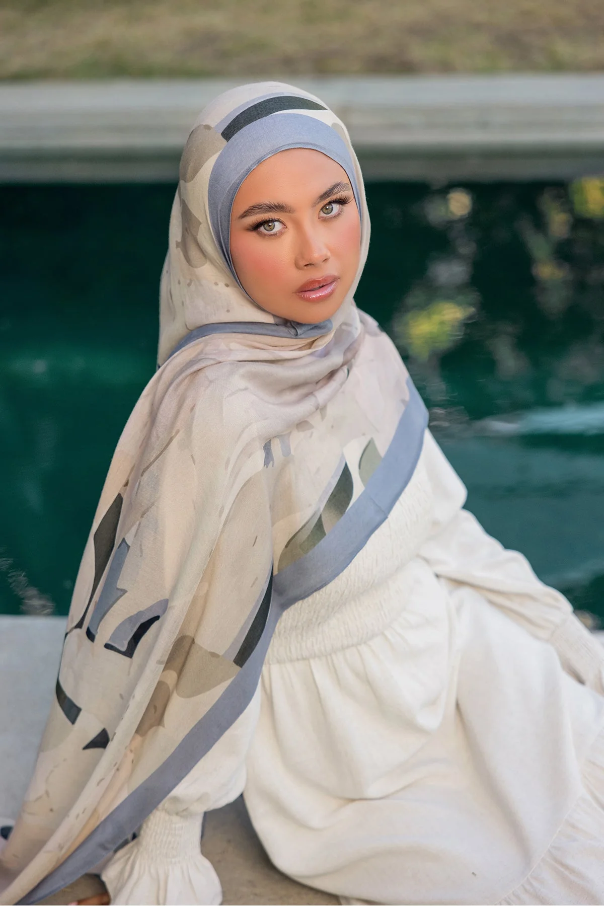 Mirage Print Modal Hijab - Image 5