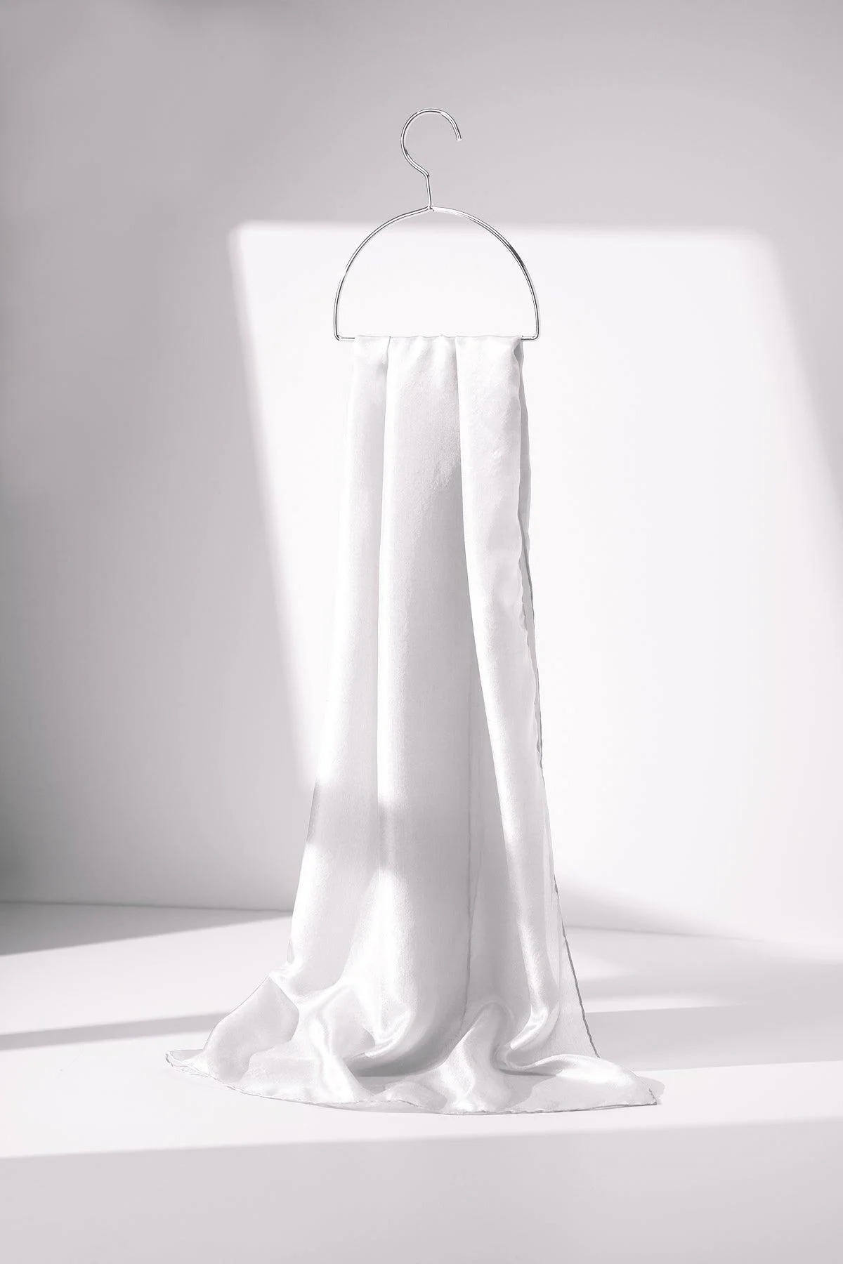 Modal Matching Hijab Set- White - Image 4