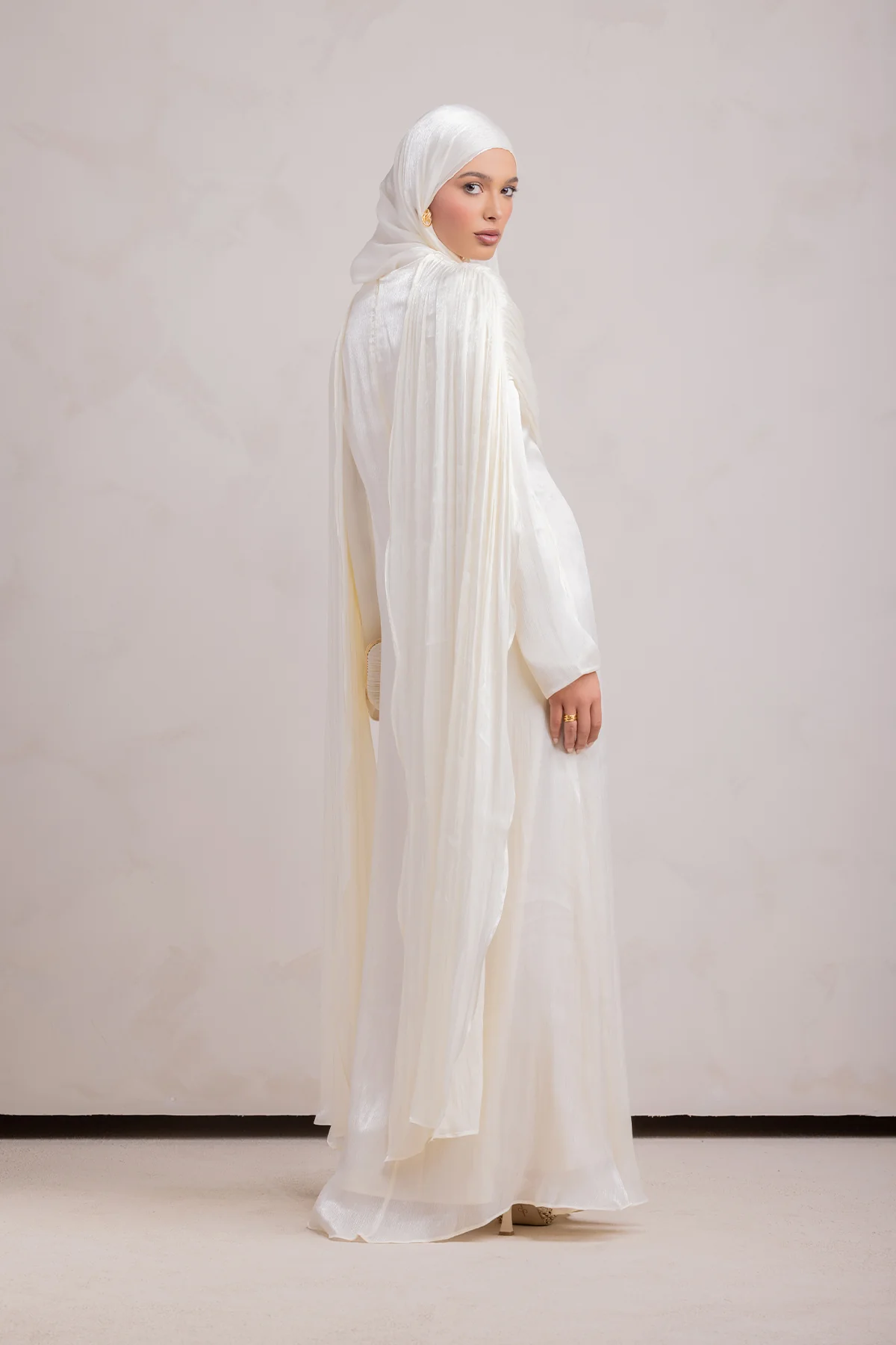 Muna Cape Gown - Ivory - Image 16