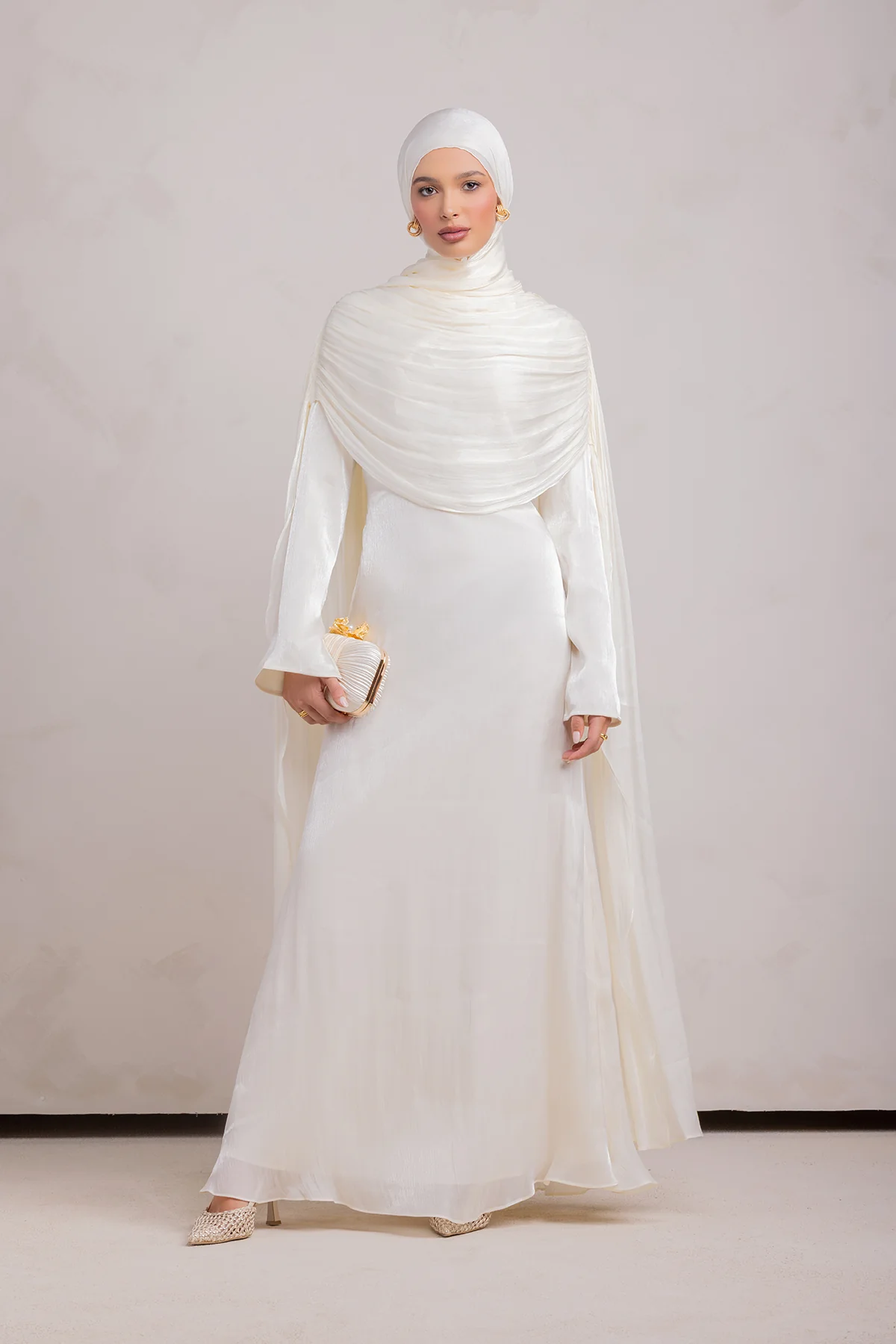 Muna Cape Gown - Ivory - Image 4