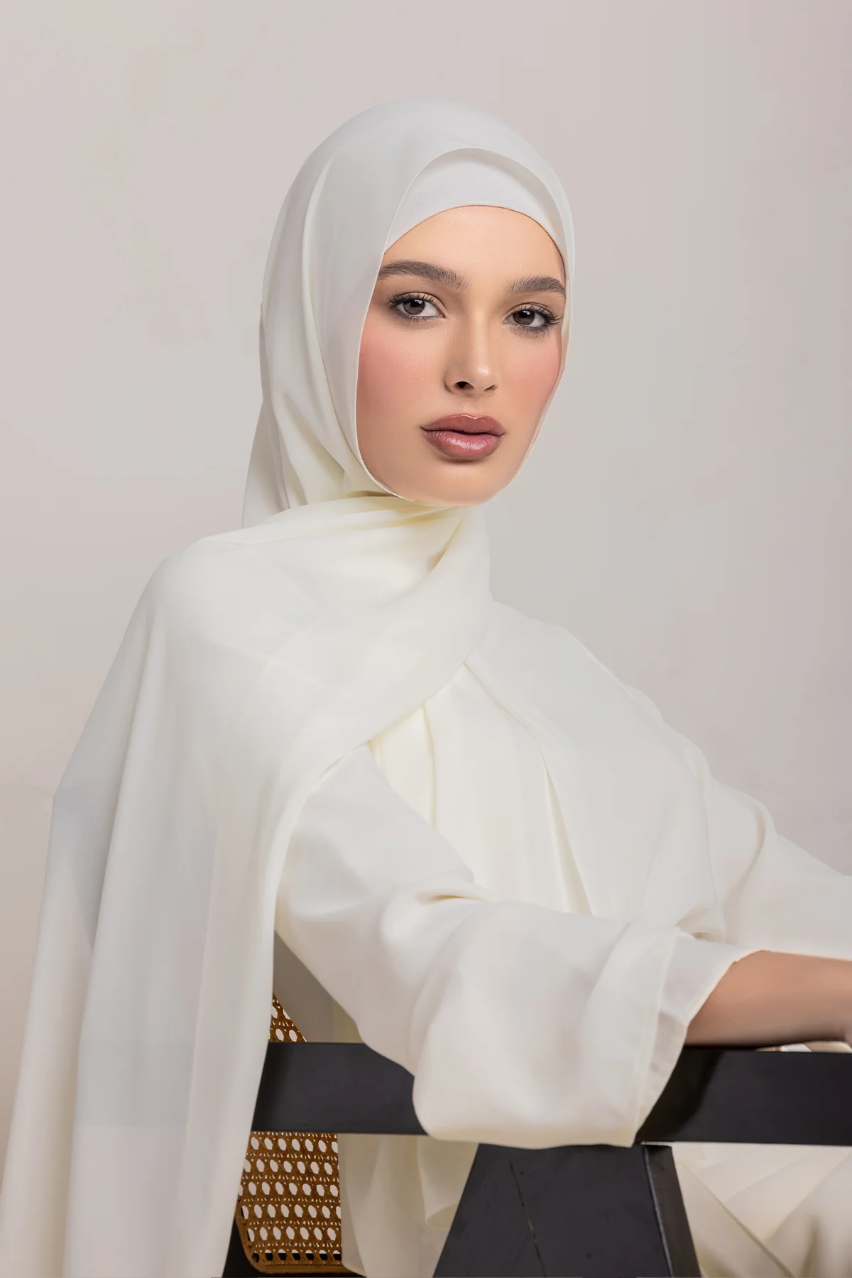 Nada Matching Hijab - Off White - Image 4