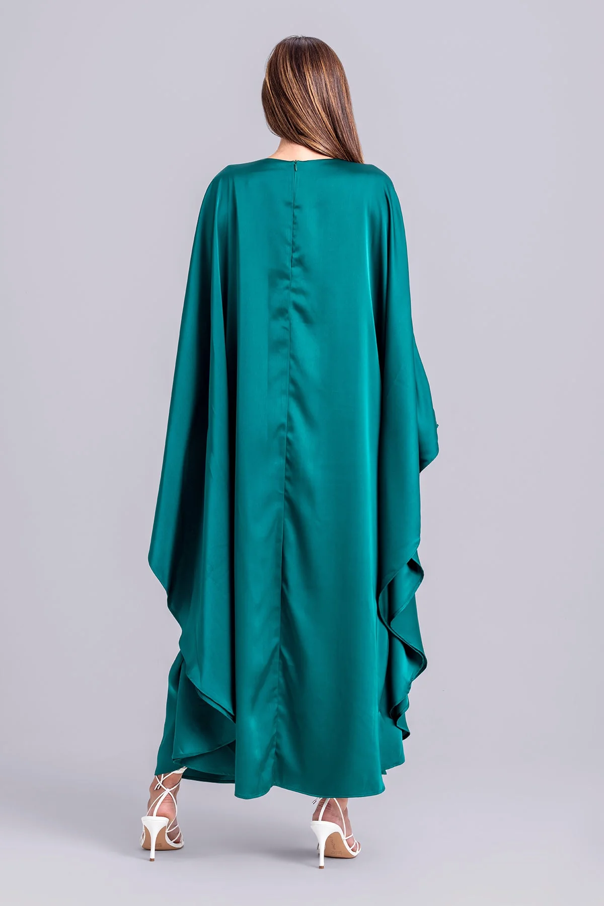 Nadine Abaya Kaftan- Plume - Image 8