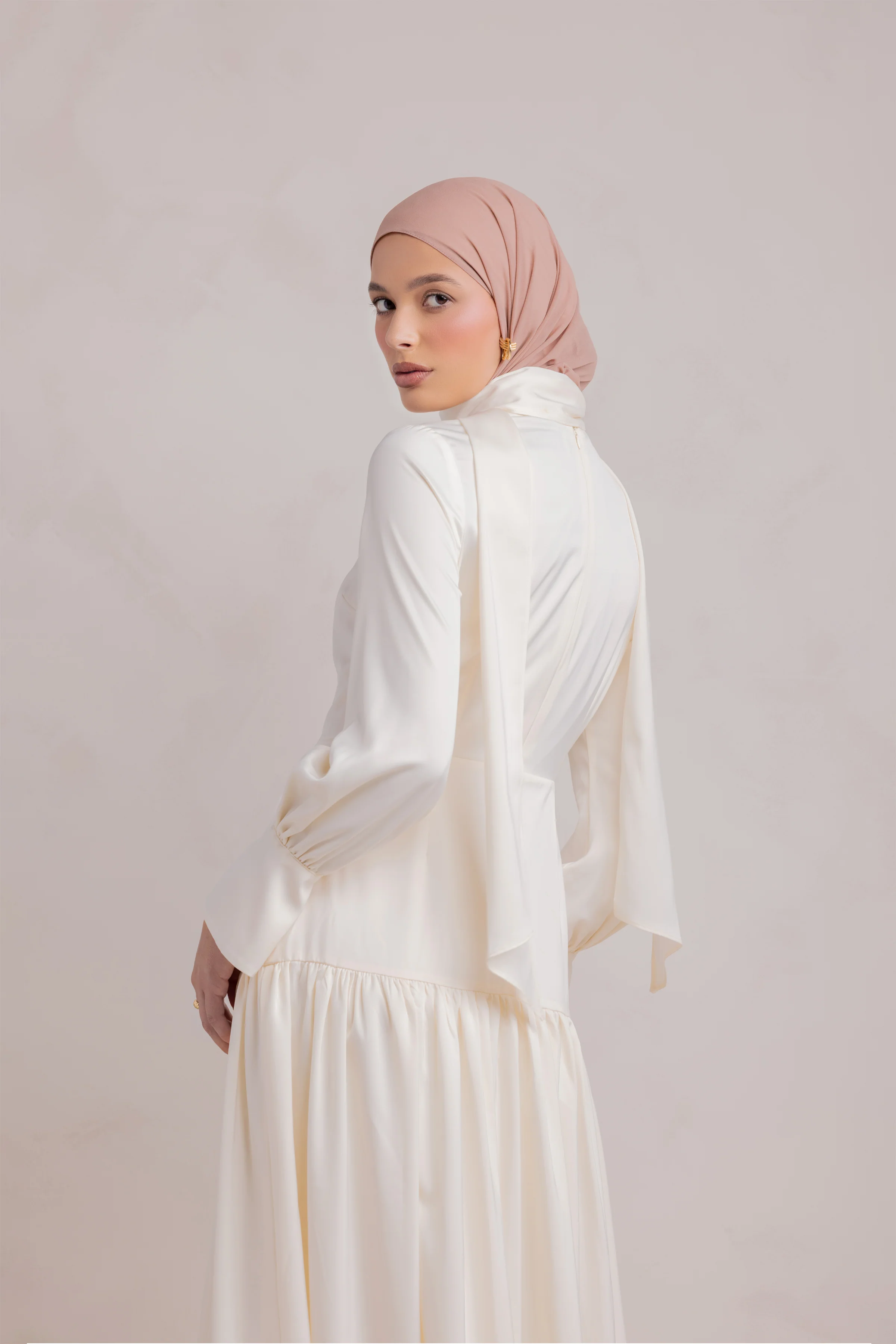 Nideen Maxi Dress - Off White - Image 11