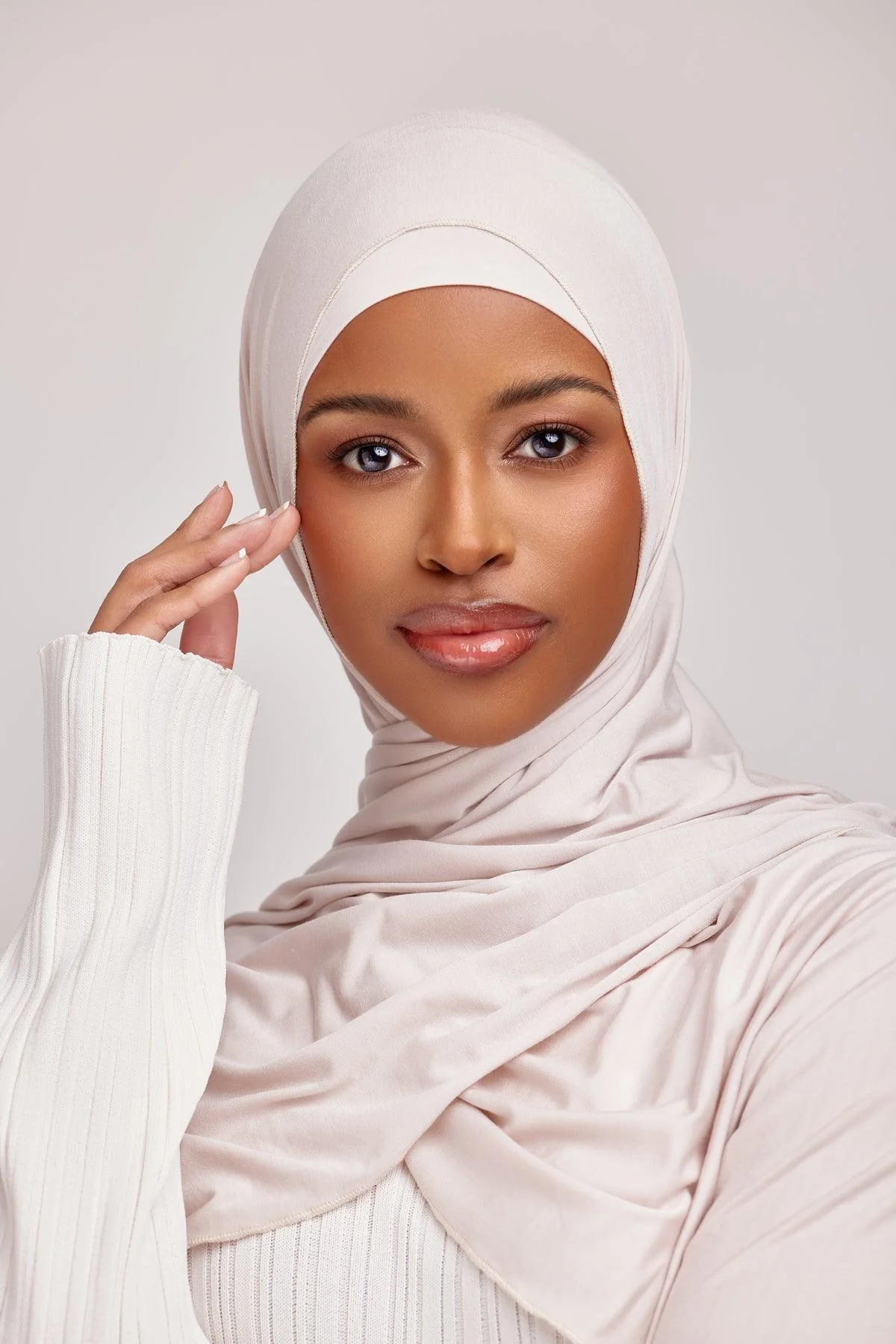 OEKO-TEX™ Bamboo Jersey Hijab Set - Blush Stone - Image 4
