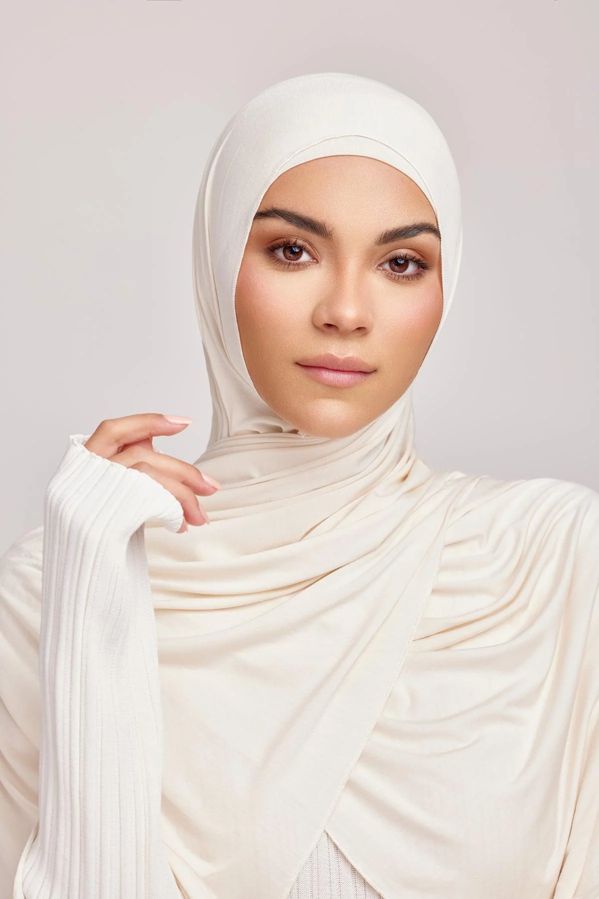 OEKO-TEX™ Bamboo Jersey Hijab Set - Creamy Ivory - Image 4