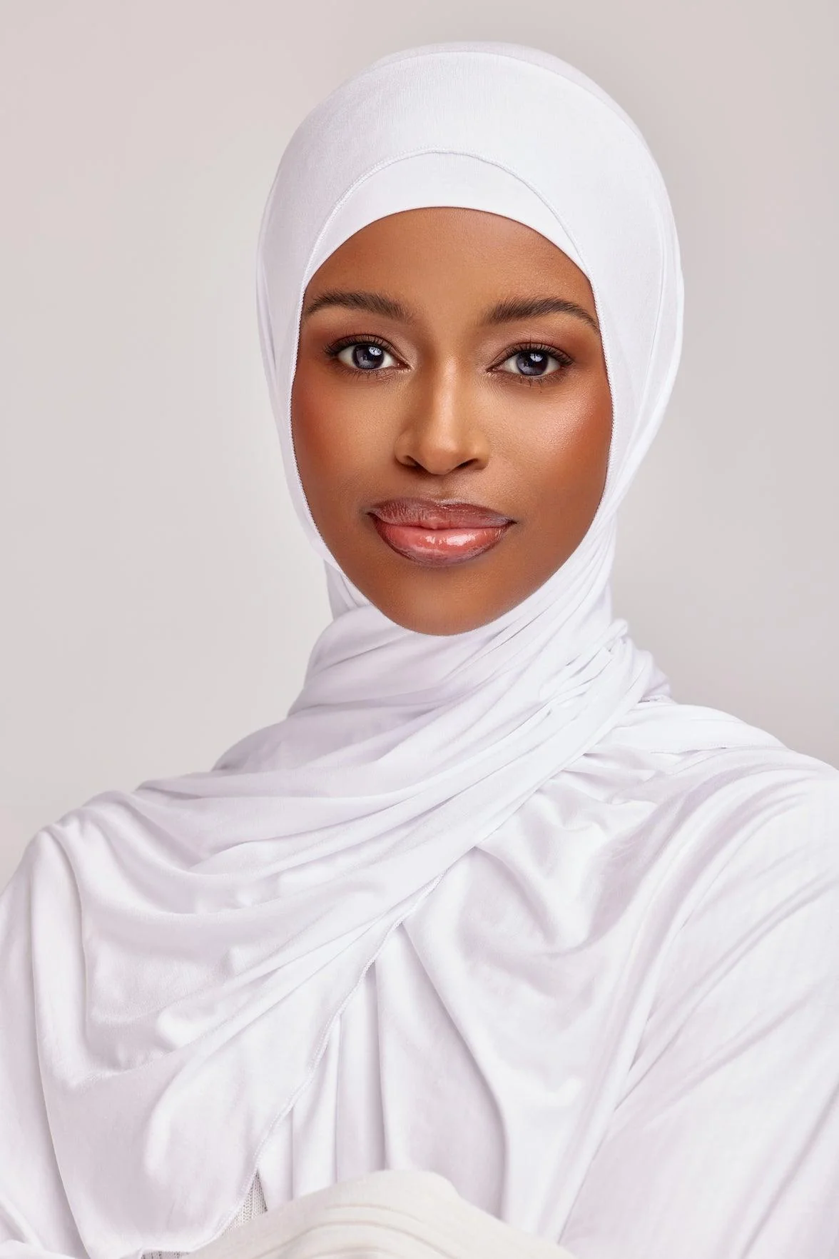 OEKO-TEX™ Bamboo Jersey Hijab Set - White - Image 5