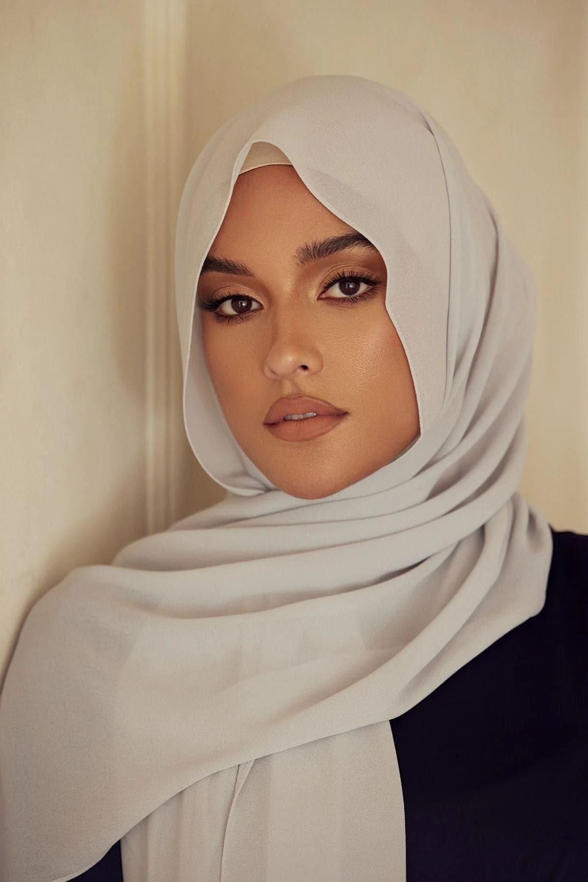 Premium Chiffon Hijab - Pearl Grey