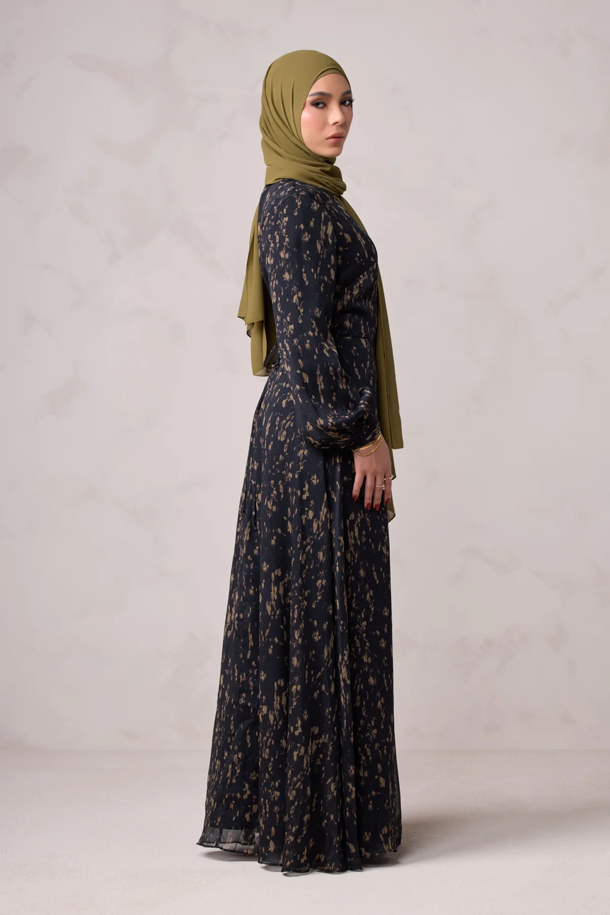 Qamar Long Sleeve Maxi Dress - Image 9