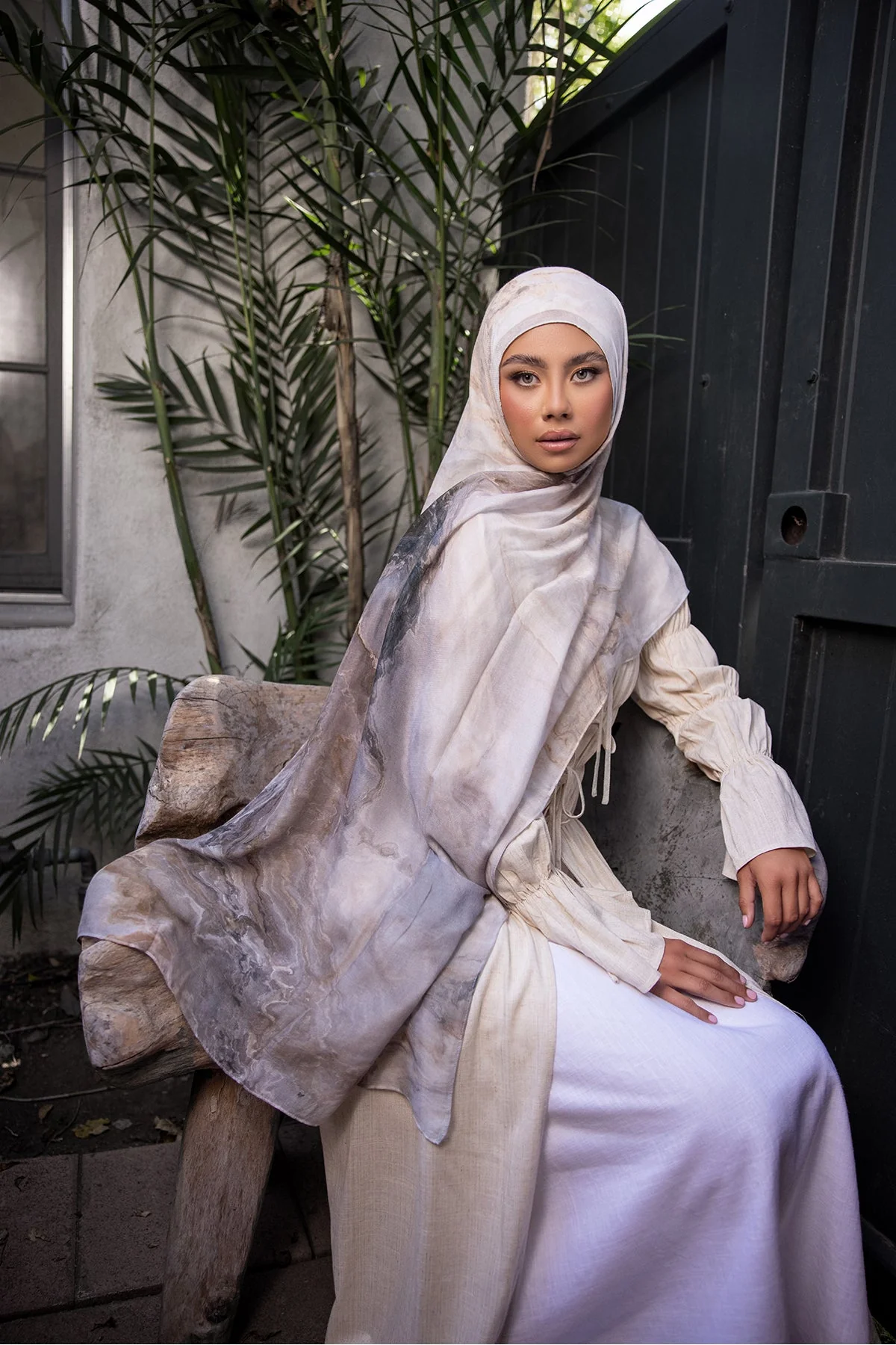 Slate Print Modal Hijab - Image 3