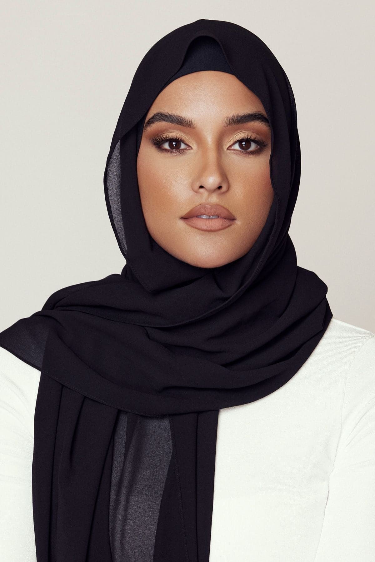 Zahraa Instant Chiffon Hijab- Black - Image 3