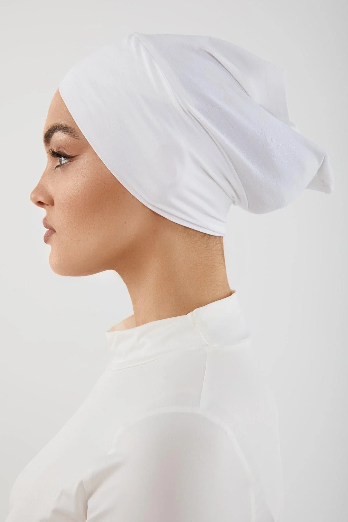 Zena Criss-Cross Undercap- White - Image 3