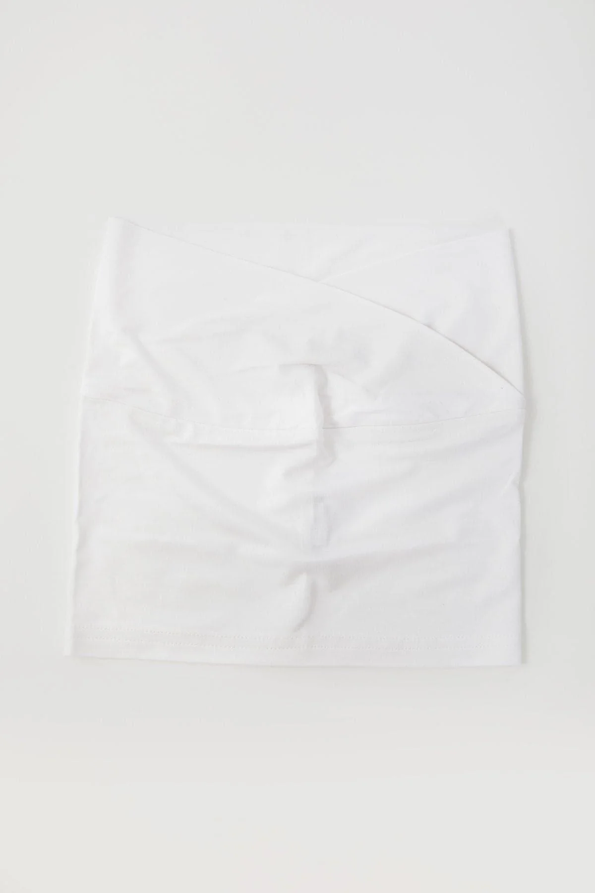 Zena Criss-Cross Undercap- White - Image 4